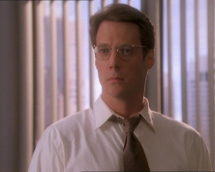 Charmed-Online_dot_net-1x01SomethingWiccaThisWayComes1370.jpg