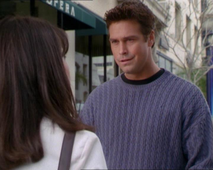 Charmed-Online_dot_net-1x01SomethingWiccaThisWayComes1404.jpg