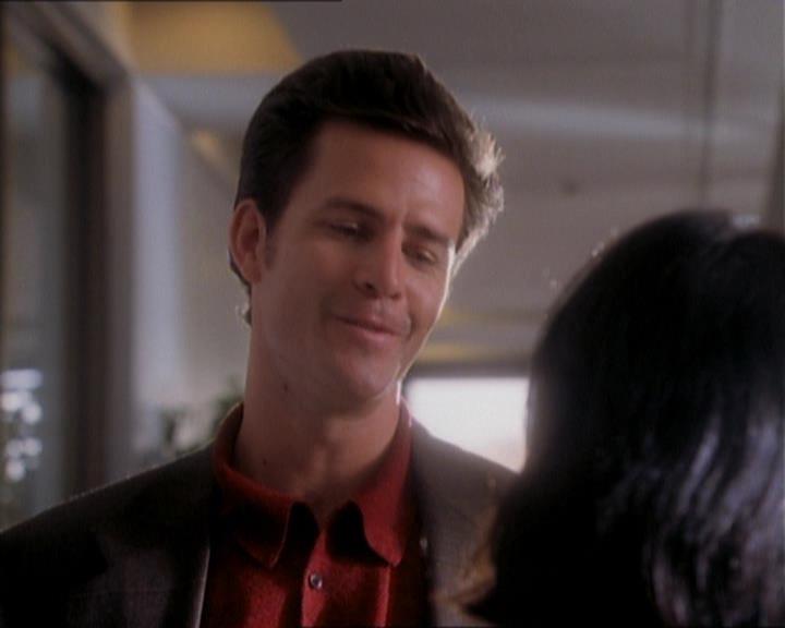 Charmed-Online_dot_net-1x01SomethingWiccaThisWayComes1569.jpg Charmed-Online_dot_net-1x01SomethingWiccaThisWayComes1569.jpg