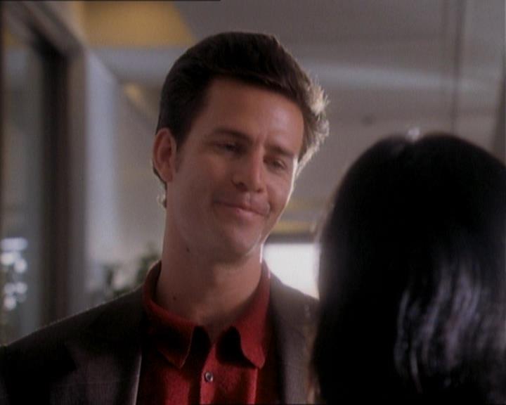 Charmed-Online_dot_net-1x01SomethingWiccaThisWayComes1573.jpg Charmed-Online_dot_net-1x01SomethingWiccaThisWayComes1573.jpg