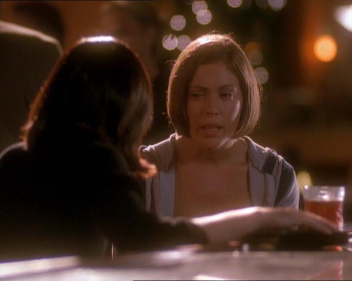 Charmed-Online_dot_net-1x01SomethingWiccaThisWayComes1597.jpg