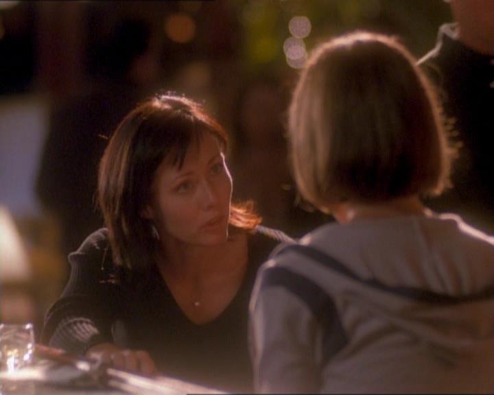 Charmed-Online_dot_net-1x01SomethingWiccaThisWayComes1655.jpg