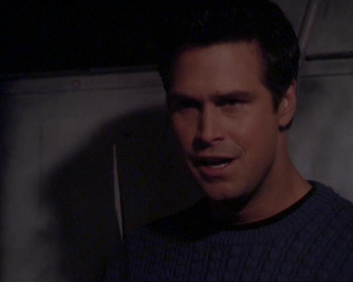 Charmed-Online_dot_net-1x01SomethingWiccaThisWayComes1905.jpg