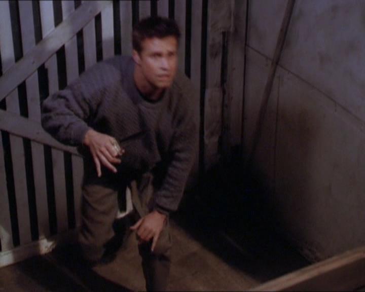 Charmed-Online_dot_net-1x01SomethingWiccaThisWayComes2011.jpg