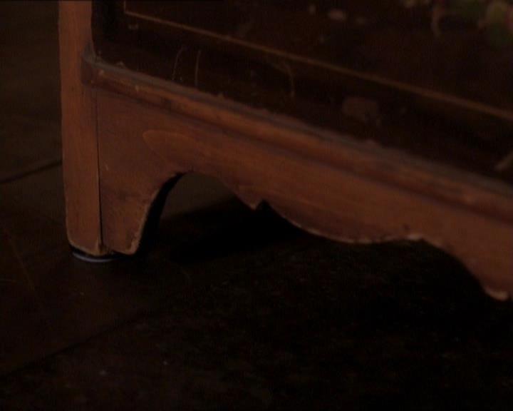 Charmed-Online_dot_net-1x01SomethingWiccaThisWayComes2161.jpg