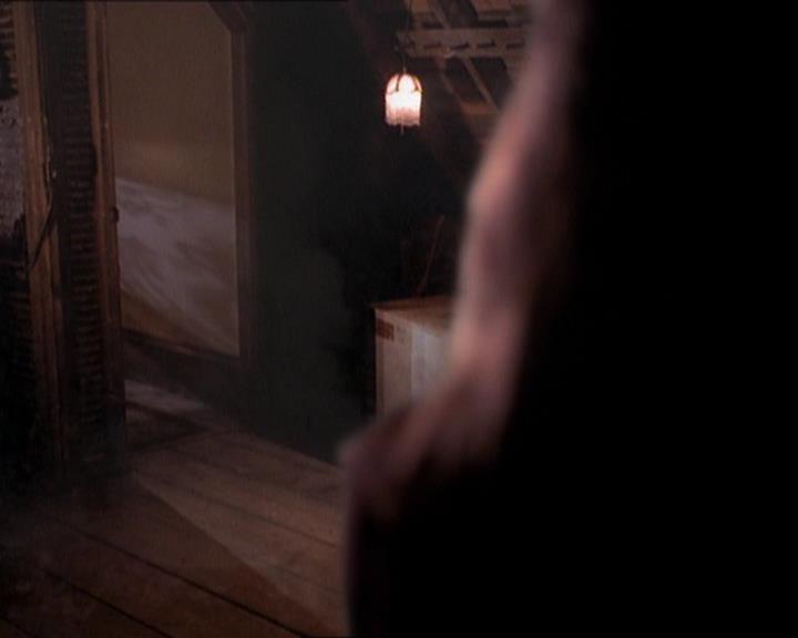 Charmed-Online_dot_net-1x01SomethingWiccaThisWayComes2221.jpg