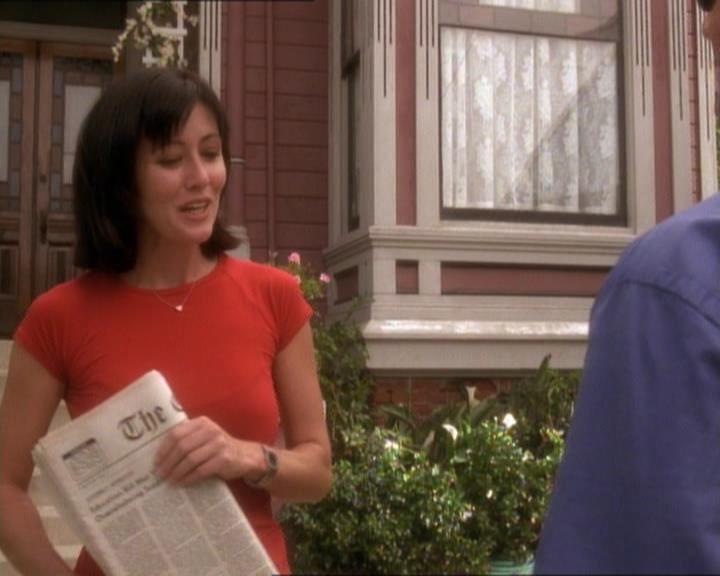 Charmed-Online_dot_net-1x01SomethingWiccaThisWayComes2252.jpg
