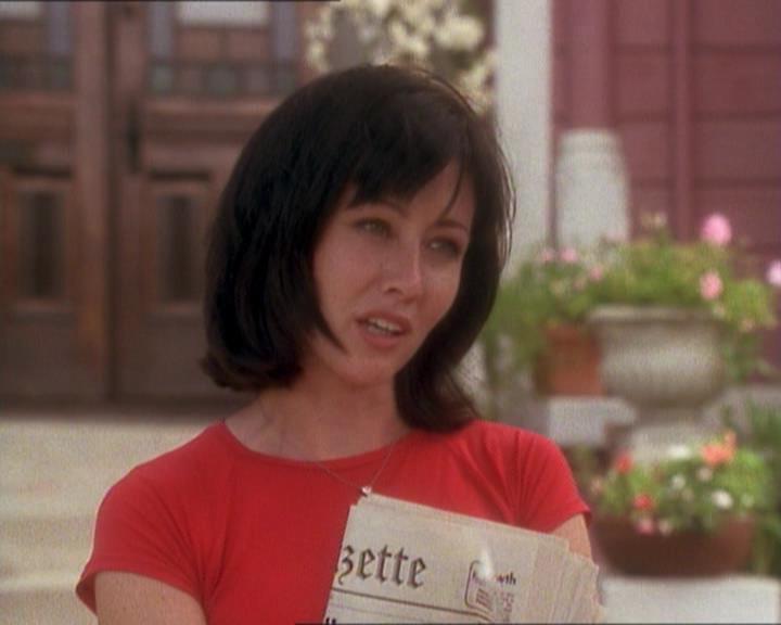 Charmed-Online_dot_net-1x01SomethingWiccaThisWayComes2285.jpg