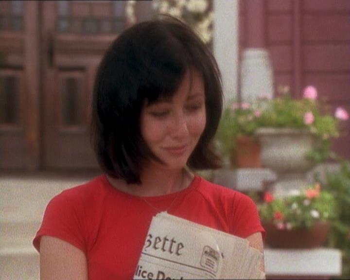 Charmed-Online_dot_net-1x01SomethingWiccaThisWayComes2293.jpg