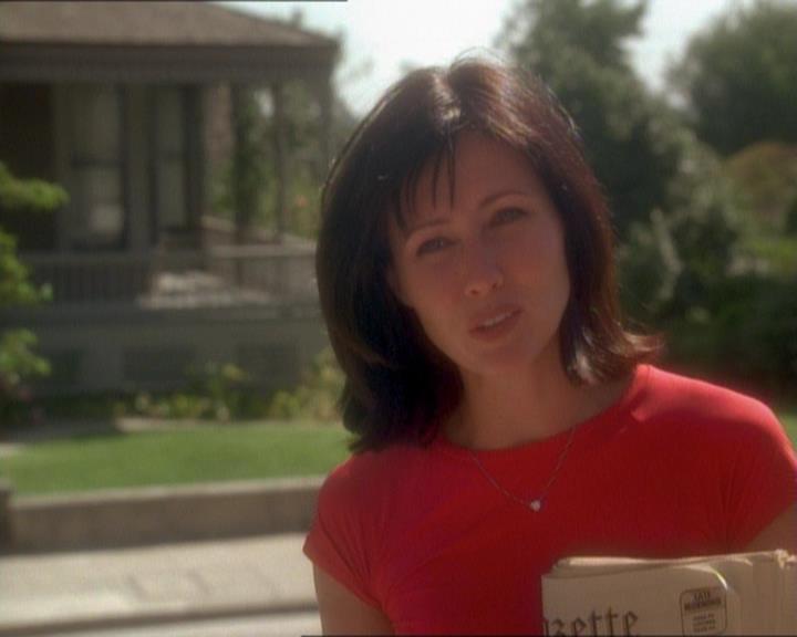 Charmed-Online_dot_net-1x01SomethingWiccaThisWayComes2314.jpg
