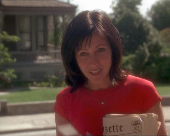 Charmed-Online_dot_net-1x01SomethingWiccaThisWayComes2328.jpg