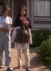 Charmed-Online_dot_net-1x01SomethingWiccaThisWayComes1089.jpg