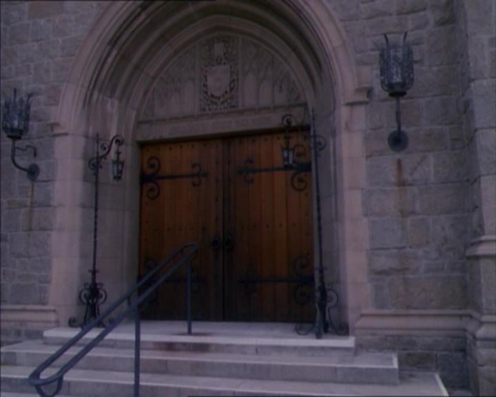 Charmed-Online_dot_net-1x02IveGotYouUnderMySkin0477.jpg Charmed-Online_dot_net-1x02IveGotYouUnderMySkin0477.jpg