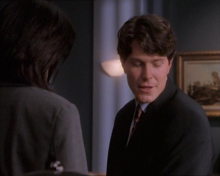 Charmed-Online_dot_net-1x02IveGotYouUnderMySkin0941.jpg