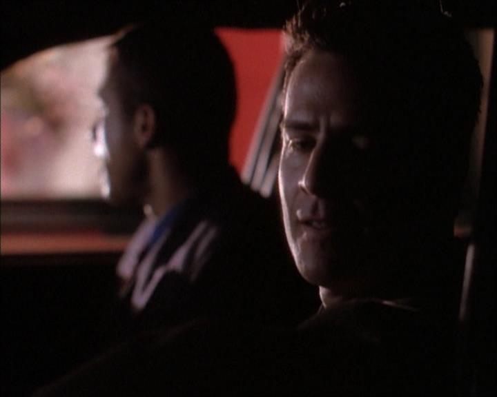 Charmed-Online_dot_net-1x02IveGotYouUnderMySkin1215.jpg Charmed-Online_dot_net-1x02IveGotYouUnderMySkin1215.jpg