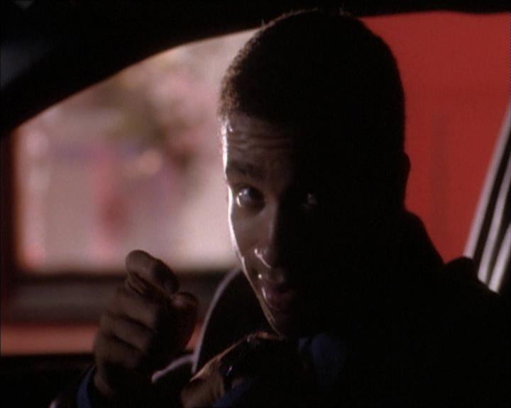 Charmed-Online_dot_net-1x02IveGotYouUnderMySkin1234.jpg Charmed-Online_dot_net-1x02IveGotYouUnderMySkin1234.jpg