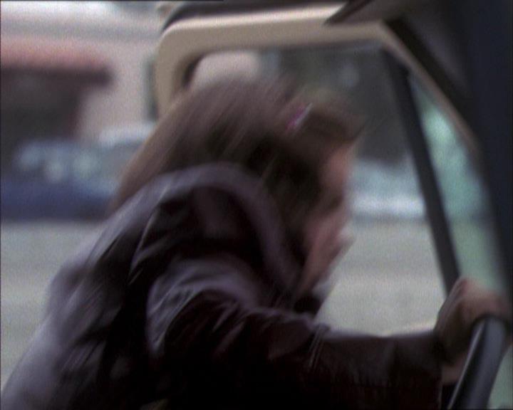 Charmed-Online_dot_net-1x02IveGotYouUnderMySkin2019.jpg Charmed-Online_dot_net-1x02IveGotYouUnderMySkin2019.jpg