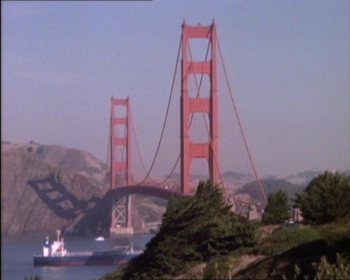 Charmed-Online_dot_net-1x02IveGotYouUnderMySkin2306.jpg Charmed-Online_dot_net-1x02IveGotYouUnderMySkin2306.jpg