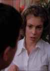 Charmed-Online_dot_net-1x02IveGotYouUnderMySkin0746.jpg