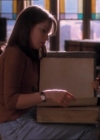 Charmed-Online_dot_net-1x02IveGotYouUnderMySkin1447.jpg