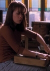 Charmed-Online_dot_net-1x02IveGotYouUnderMySkin1453.jpg