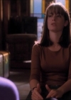 Charmed-Online_dot_net-1x02IveGotYouUnderMySkin1481.jpg