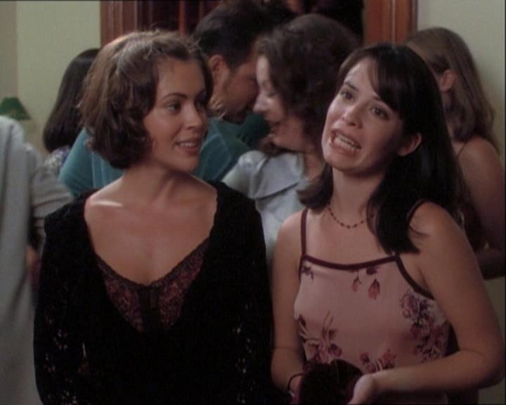 Charmed-Online_dot_net-1x03ThankYouForNotMorphing0056.jpg