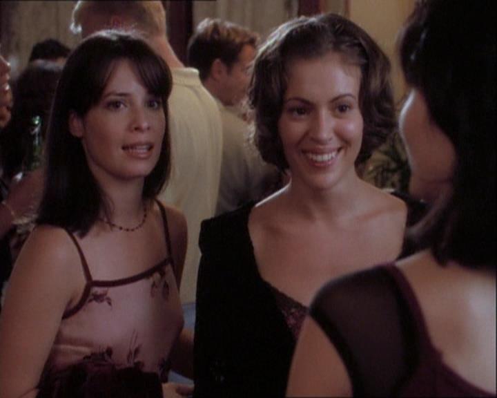 Charmed-Online_dot_net-1x03ThankYouForNotMorphing0091.jpg