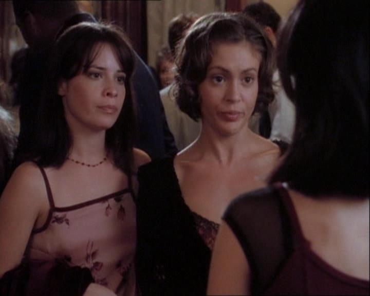 Charmed-Online_dot_net-1x03ThankYouForNotMorphing0095.jpg