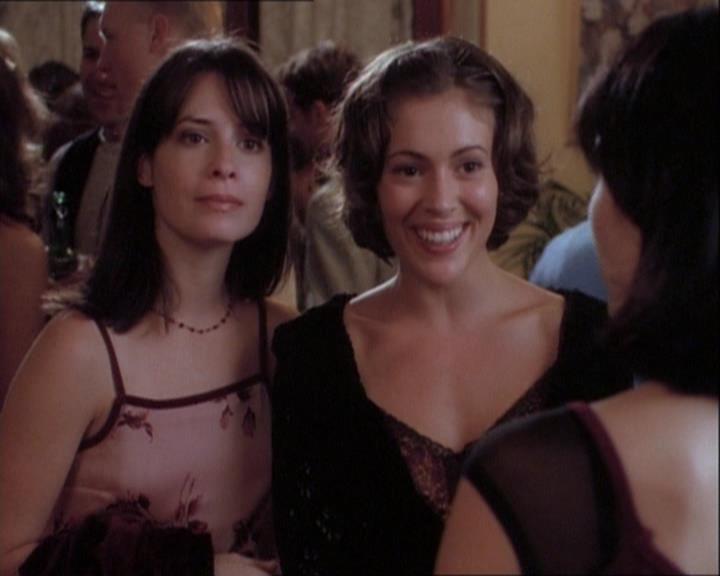 Charmed-Online_dot_net-1x03ThankYouForNotMorphing0107.jpg