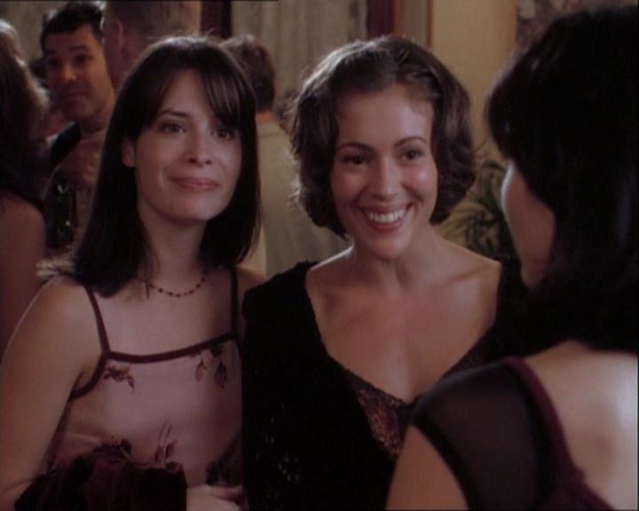 Charmed-Online_dot_net-1x03ThankYouForNotMorphing0108.jpg