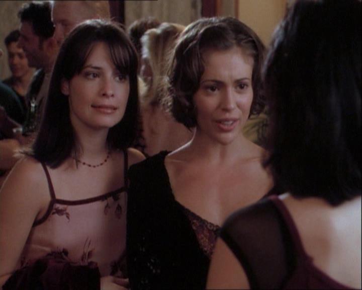 Charmed-Online_dot_net-1x03ThankYouForNotMorphing0114.jpg