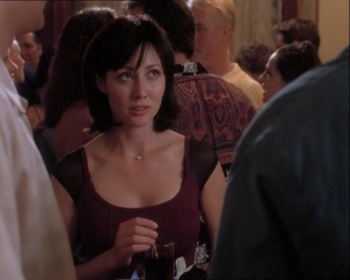 Charmed-Online_dot_net-1x03ThankYouForNotMorphing0162.jpg