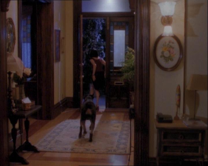 Charmed-Online_dot_net-1x03ThankYouForNotMorphing0247.jpg