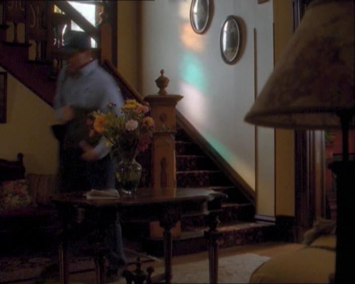 Charmed-Online_dot_net-1x03ThankYouForNotMorphing0830.jpg Charmed-Online_dot_net-1x03ThankYouForNotMorphing0830.jpg