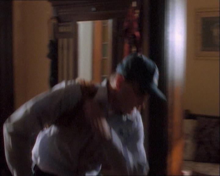 Charmed-Online_dot_net-1x03ThankYouForNotMorphing0837.jpg Charmed-Online_dot_net-1x03ThankYouForNotMorphing0837.jpg