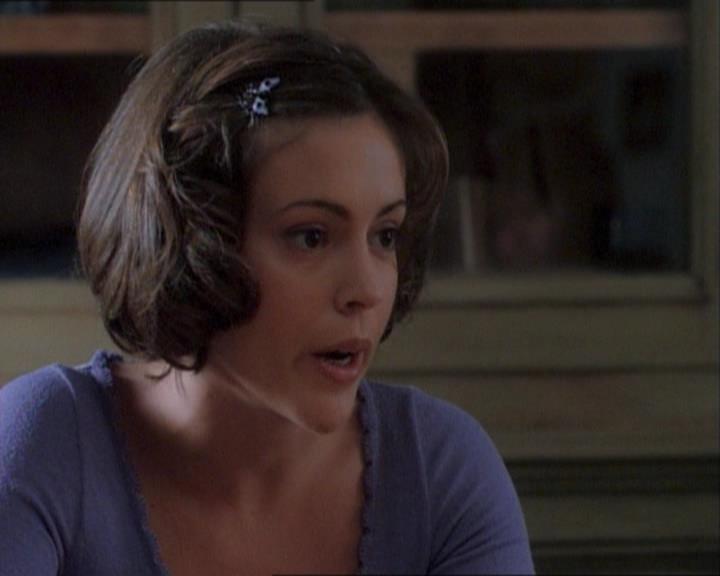 Charmed-Online_dot_net-1x03ThankYouForNotMorphing1056.jpg