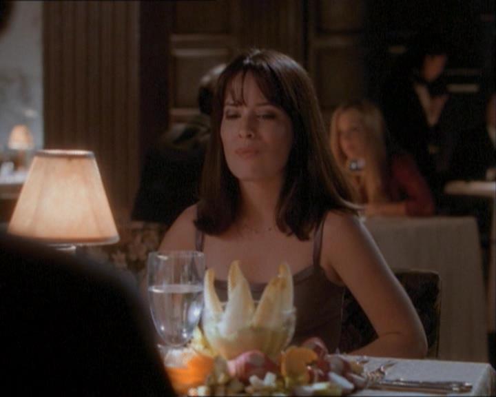 Charmed-Online_dot_net-1x03ThankYouForNotMorphing1080.jpg