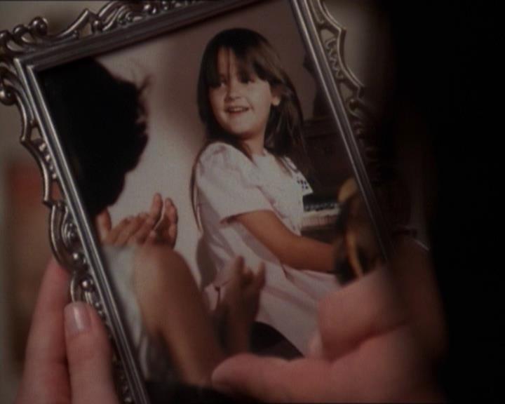 Charmed-Online_dot_net-1x03ThankYouForNotMorphing1456.jpg Charmed-Online_dot_net-1x03ThankYouForNotMorphing1456.jpg