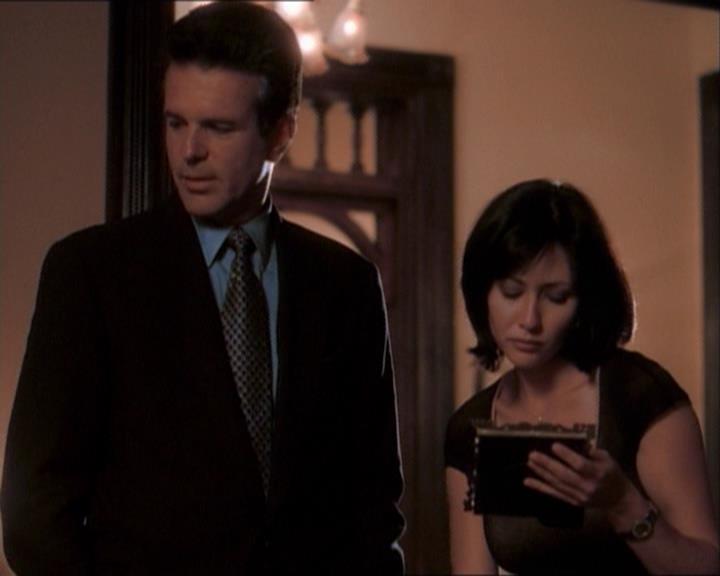 Charmed-Online_dot_net-1x03ThankYouForNotMorphing1461.jpg