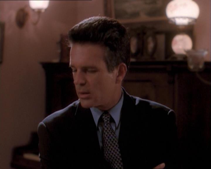 Charmed-Online_dot_net-1x03ThankYouForNotMorphing1515.jpg Charmed-Online_dot_net-1x03ThankYouForNotMorphing1515.jpg