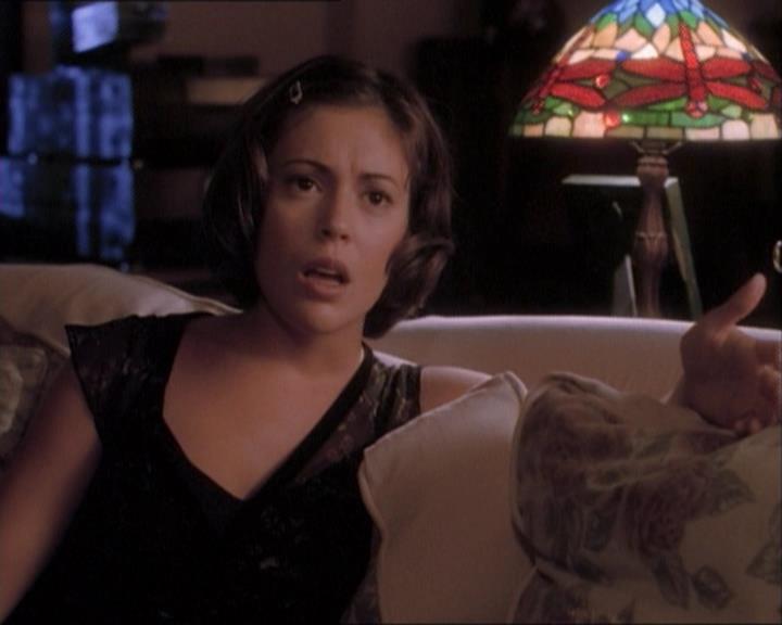 Charmed-Online_dot_net-1x03ThankYouForNotMorphing1537.jpg