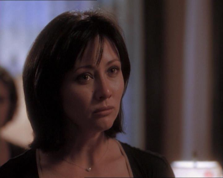 Charmed-Online_dot_net-1x03ThankYouForNotMorphing1747.jpg