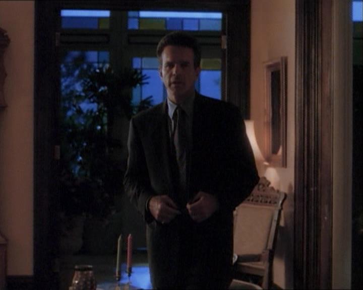 Charmed-Online_dot_net-1x03ThankYouForNotMorphing1761.jpg Charmed-Online_dot_net-1x03ThankYouForNotMorphing1761.jpg