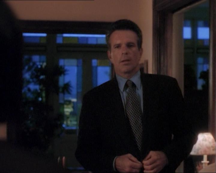 Charmed-Online_dot_net-1x03ThankYouForNotMorphing1765.jpg Charmed-Online_dot_net-1x03ThankYouForNotMorphing1765.jpg