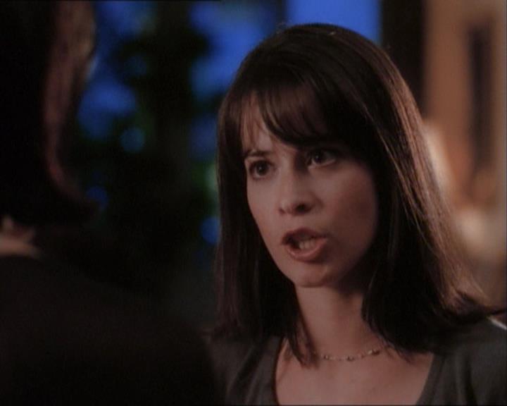 Charmed-Online_dot_net-1x03ThankYouForNotMorphing1783.jpg