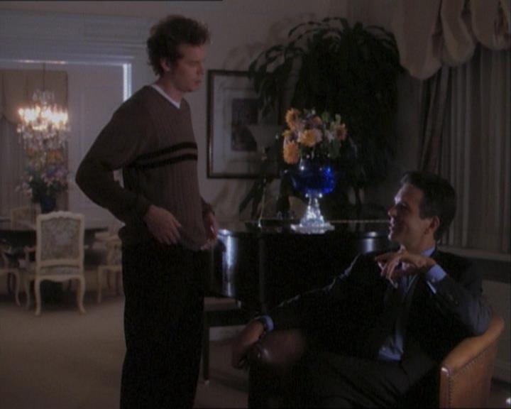 Charmed-Online_dot_net-1x03ThankYouForNotMorphing1857.jpg Charmed-Online_dot_net-1x03ThankYouForNotMorphing1857.jpg