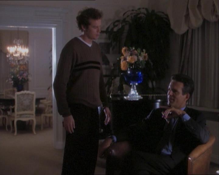 Charmed-Online_dot_net-1x03ThankYouForNotMorphing1858.jpg Charmed-Online_dot_net-1x03ThankYouForNotMorphing1858.jpg