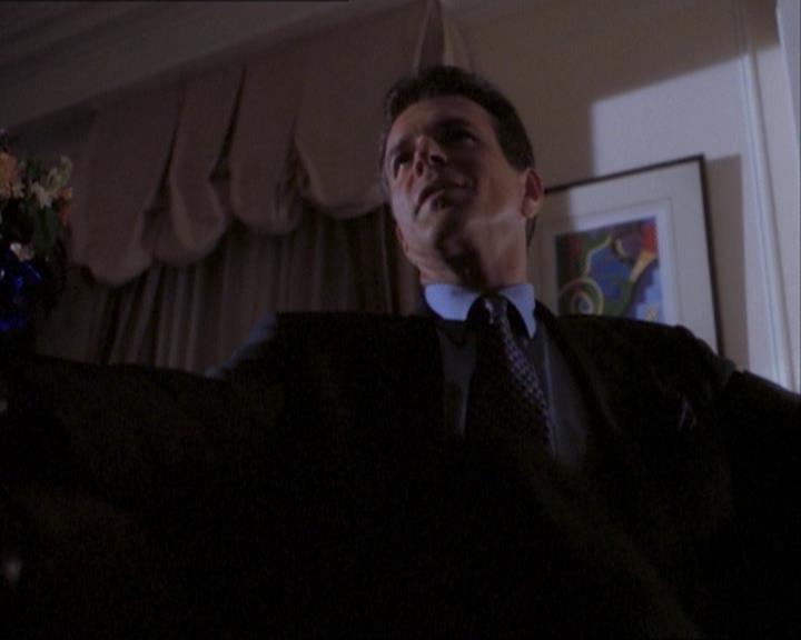 Charmed-Online_dot_net-1x03ThankYouForNotMorphing1868.jpg Charmed-Online_dot_net-1x03ThankYouForNotMorphing1868.jpg