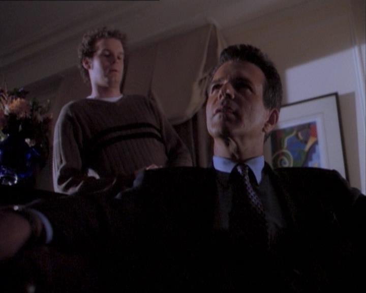 Charmed-Online_dot_net-1x03ThankYouForNotMorphing1879.jpg Charmed-Online_dot_net-1x03ThankYouForNotMorphing1879.jpg